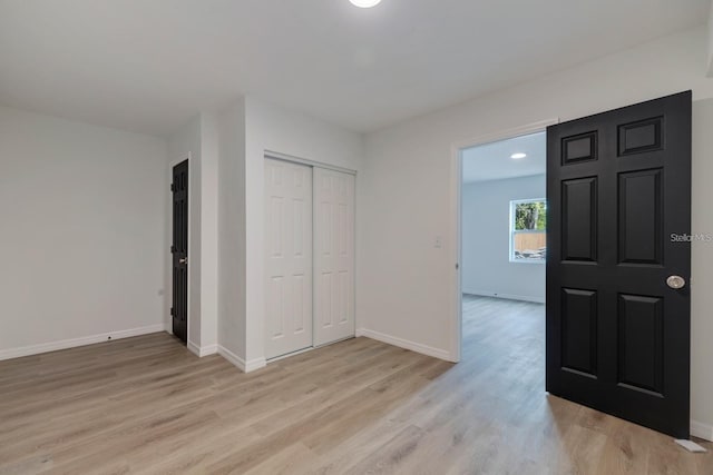 foyer featuring light wood-type flooring