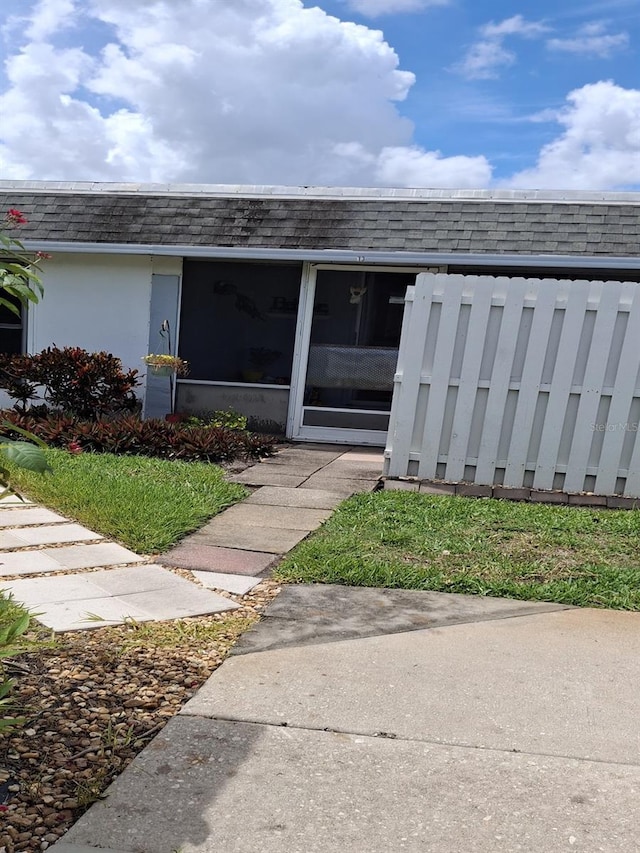 view of property entrance