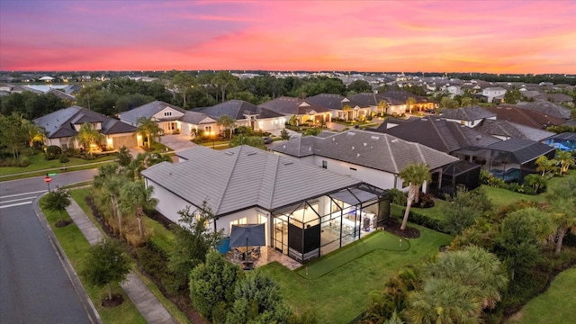 view of aerial view at dusk