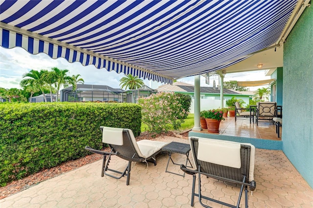 8607 51st Ave W, Bradenton, FL 34210 - view of patio / terrace with outdoor dining space
