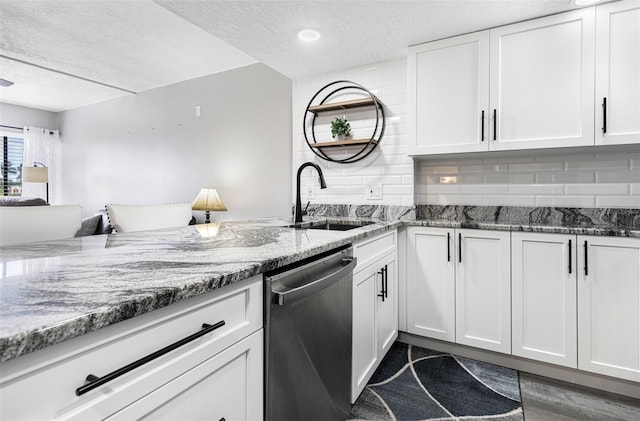 3170 Matecumbe Key Rd Unit 111, Punta Gorda, FL 33955 - photo 5