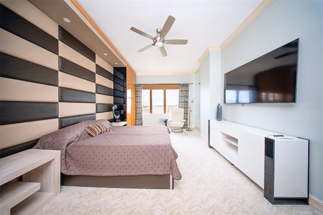 bedroom with crown molding and ceiling fan