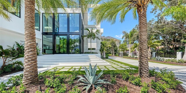 1610 N Lodge Dr, Sarasota, FL 34239 - photo 7