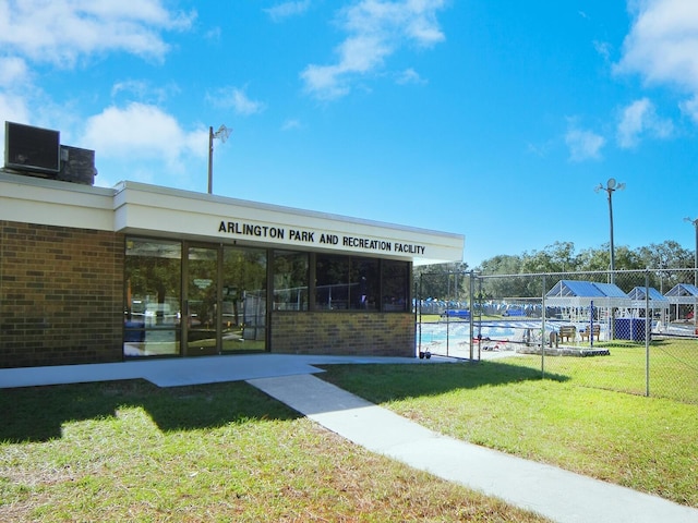 view of building exterior