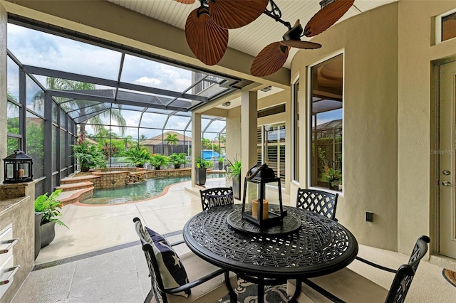 sunroom / solarium with ceiling fan