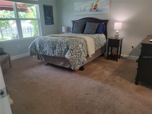 bedroom with carpet flooring