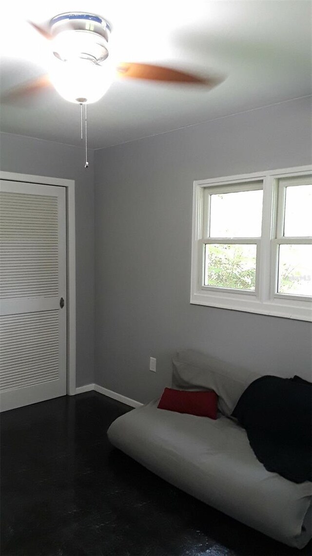 bedroom featuring a ceiling fan