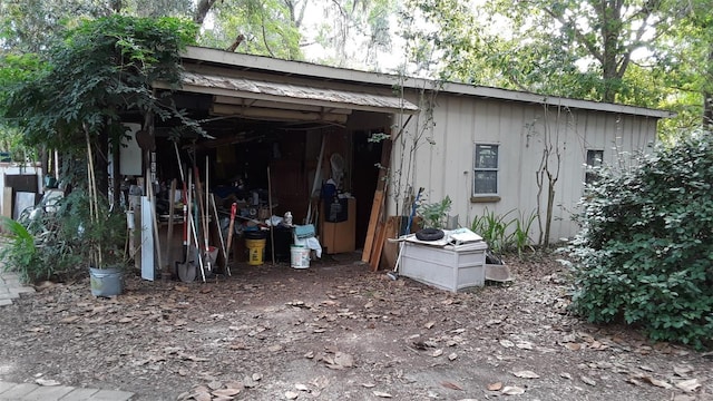 view of outbuilding with an outbuilding