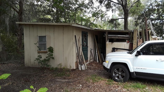 view of property exterior