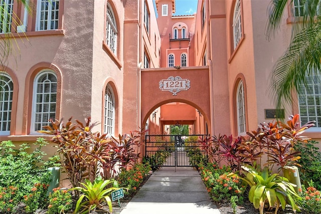 view of entrance to property