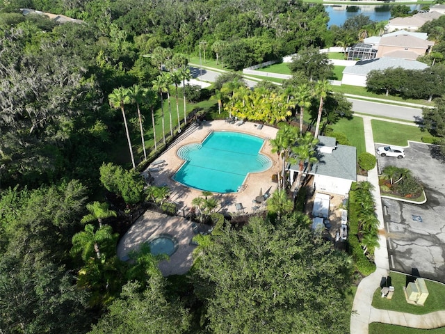 11622 Summit Rock Ct, Parrish, FL 34219 - bird's eye view of a pool and a large body of water