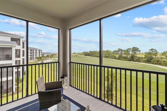 view of sunroom / solarium