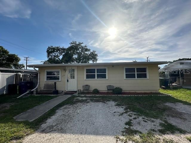 view of front of home