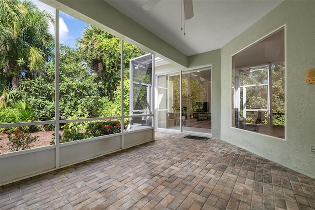 5249 Far Oak Cir, Sarasota, FL 34238 - unfurnished sunroom with ceiling fan and healthy amount of natural light