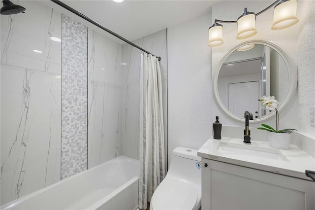 353 Suwanee Ave, Sarasota, FL 34243 - full bath featuring shower / bath combination with curtain, toilet, vanity, and a textured wall