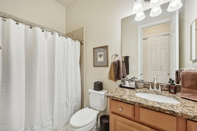 13215 Ramblewood Trl, Bradenton, FL 34211 - full bathroom featuring a shower with shower curtain, vanity, and toilet