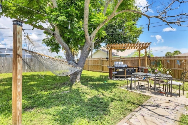 view of yard featuring a pergola and a patio area