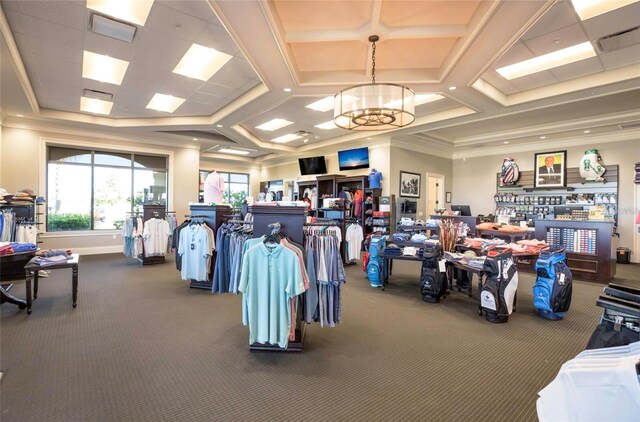 exercise room with recessed lighting, a notable chandelier, visible vents, ornamental molding, and carpet