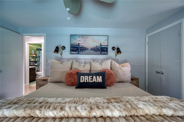 bedroom with a closet