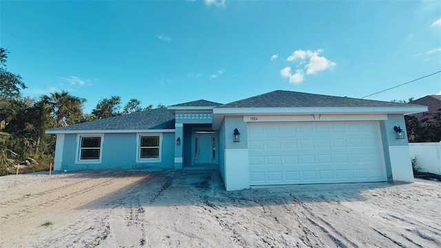 view of front facade featuring a garage