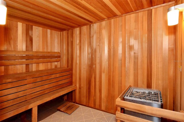 view of sauna / steam room