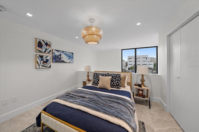 bedroom with a closet