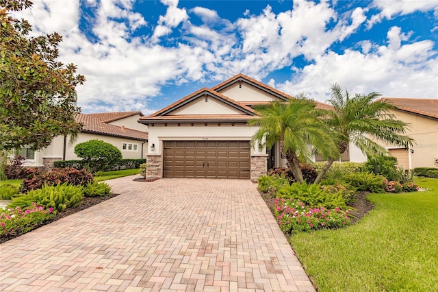 view of front of house with a garage