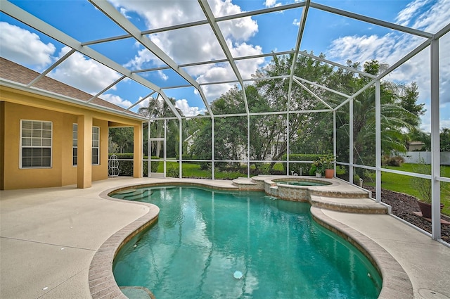 14526 17th Ave E, Bradenton, FL 34212 - view of pool featuring a patio area, a pool with connected hot tub, and glass enclosure