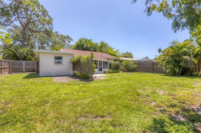 839 40th St, Sarasota, FL 34234 - view of fenced backyard