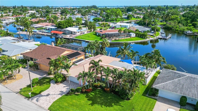 bird's eye view featuring a water view