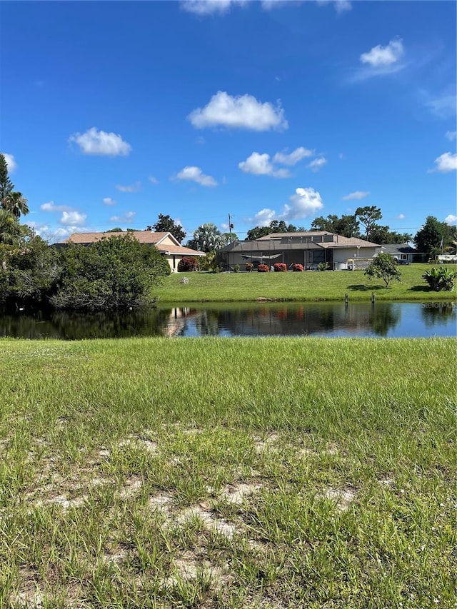 Listing photo 2 for 130 Mark Twain Ln, Rotonda West FL 33947