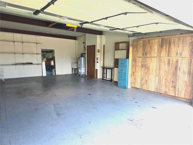 5111 Coral Blvd, Bradenton, FL 34210 - garage with gas water heater