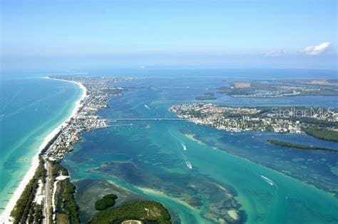 5111 Coral Blvd, Bradenton, FL 34210 - bird's eye view of extended coastline