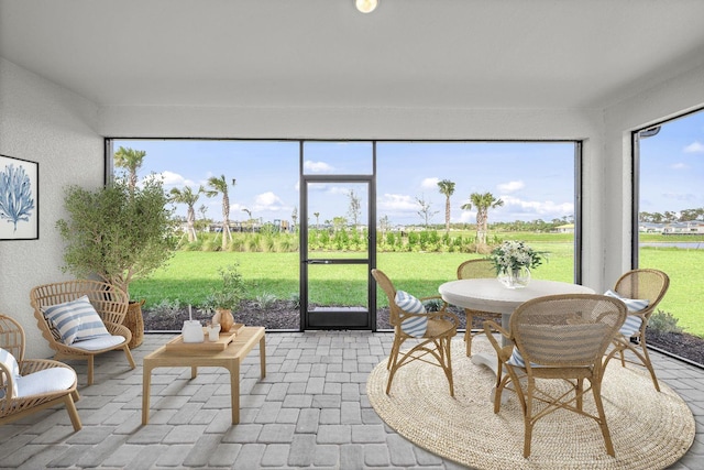 view of sunroom / solarium