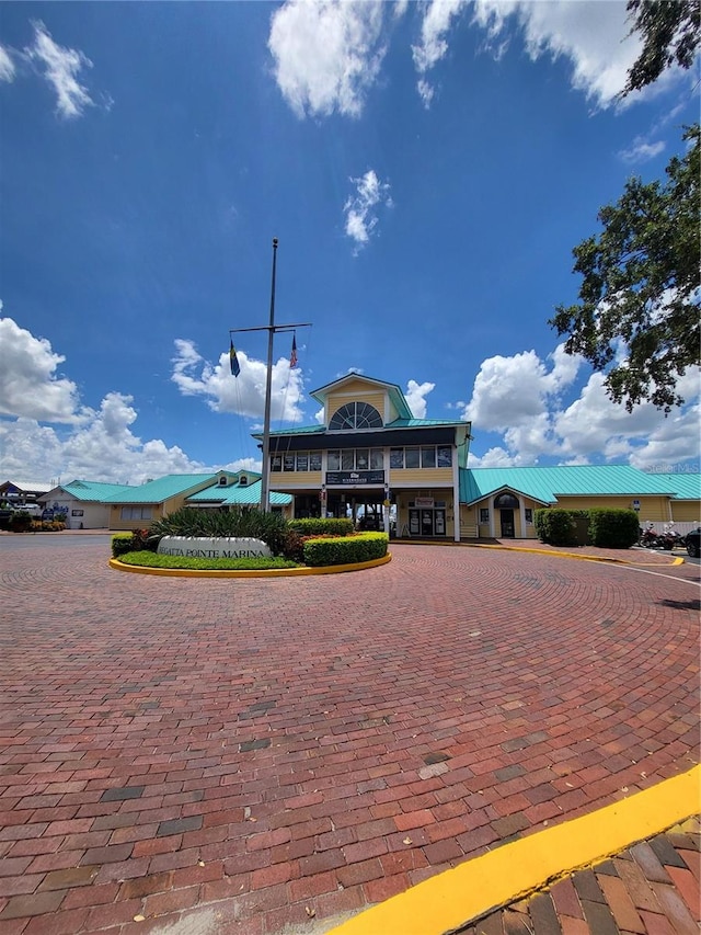 view of building exterior