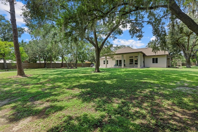 view of yard with a patio area