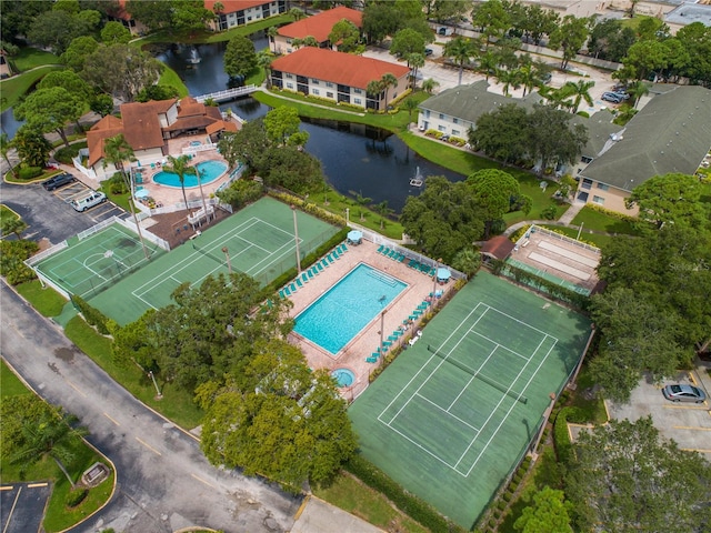 bird's eye view featuring a water view