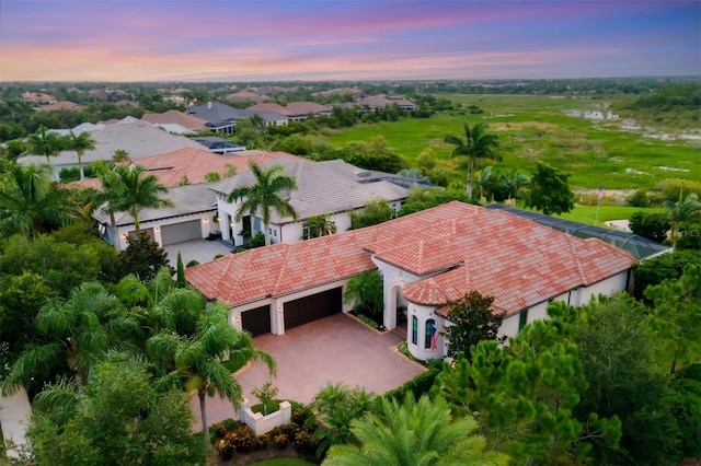 view of aerial view at dusk