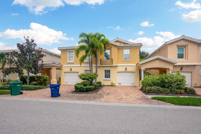 view of front of house featuring a garage