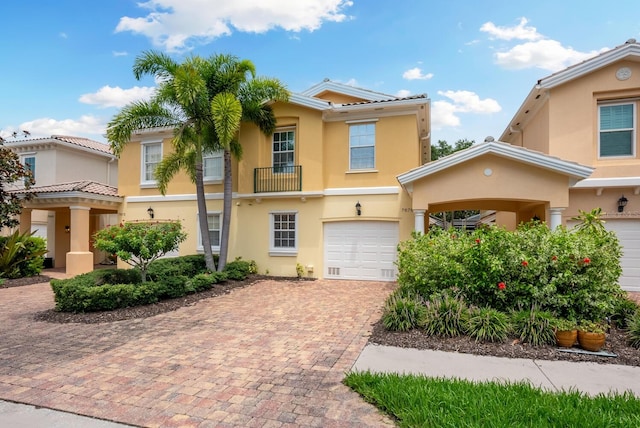 view of front of house with a garage