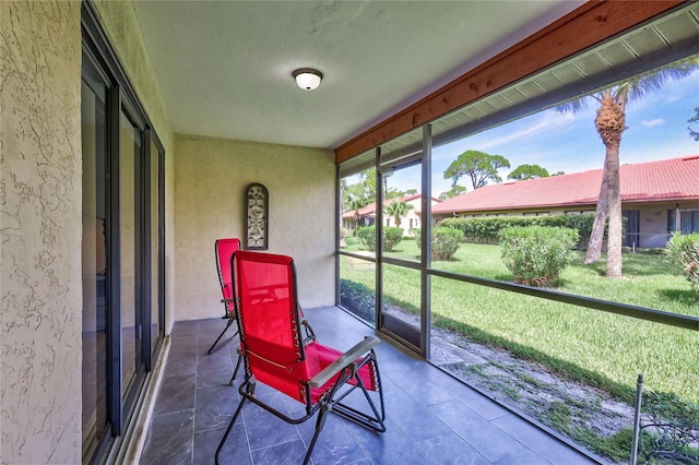 view of sunroom / solarium