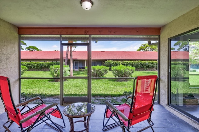 view of sunroom / solarium