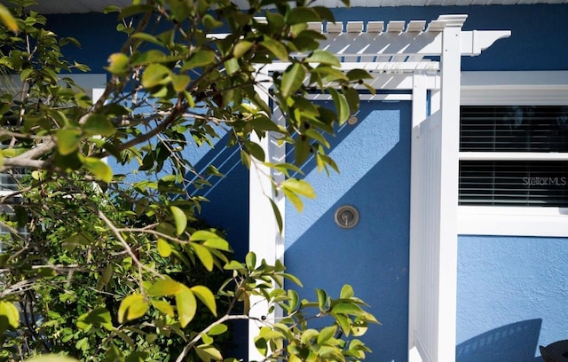 details with stucco siding