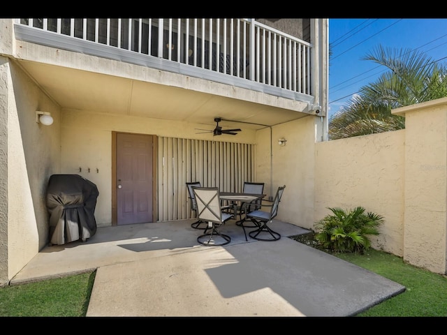 view of patio / terrace with ceiling fan