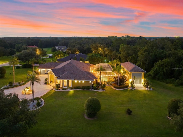 view of aerial view at dusk