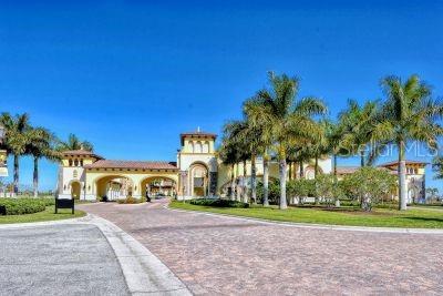 20635 Romagna Pl, Venice, FL 34293 - mediterranean / spanish home with curved driveway