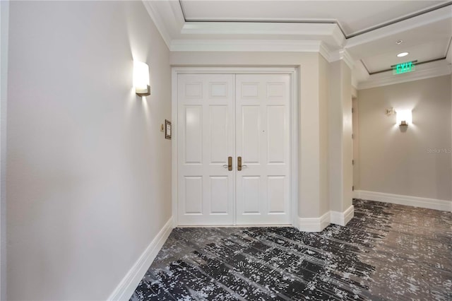 50 Central Ave Unit 17Phb, Sarasota, FL 34236 - unfurnished bedroom featuring crown molding and a closet