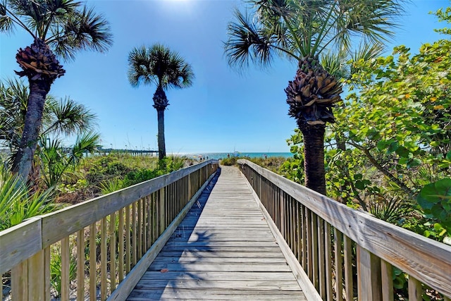 2900 Siesta Dr, Venice, FL 34293 - view of home's community