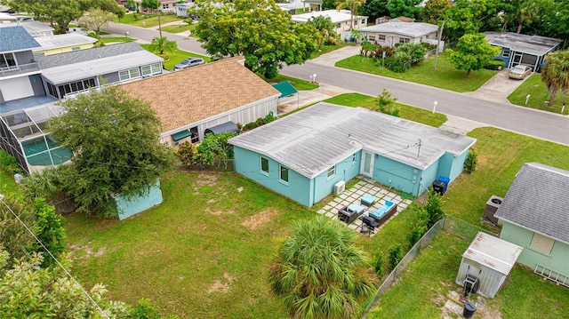 birds eye view of property featuring a residential view