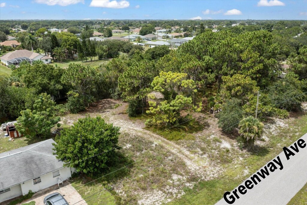 10485 Greenway Ave, Englewood, FL 34224